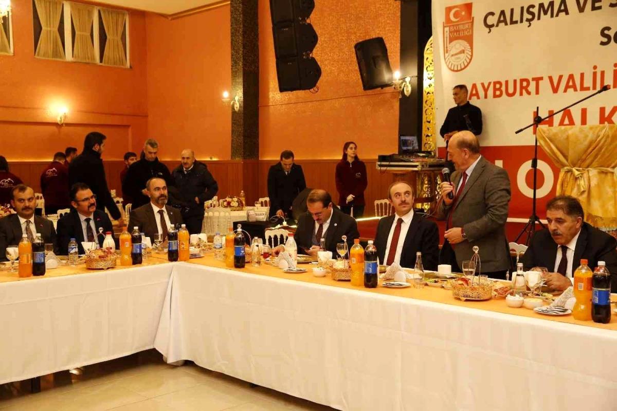 Bakan Bilgin Bayburt’ta üniversiteyi ziyaret etti